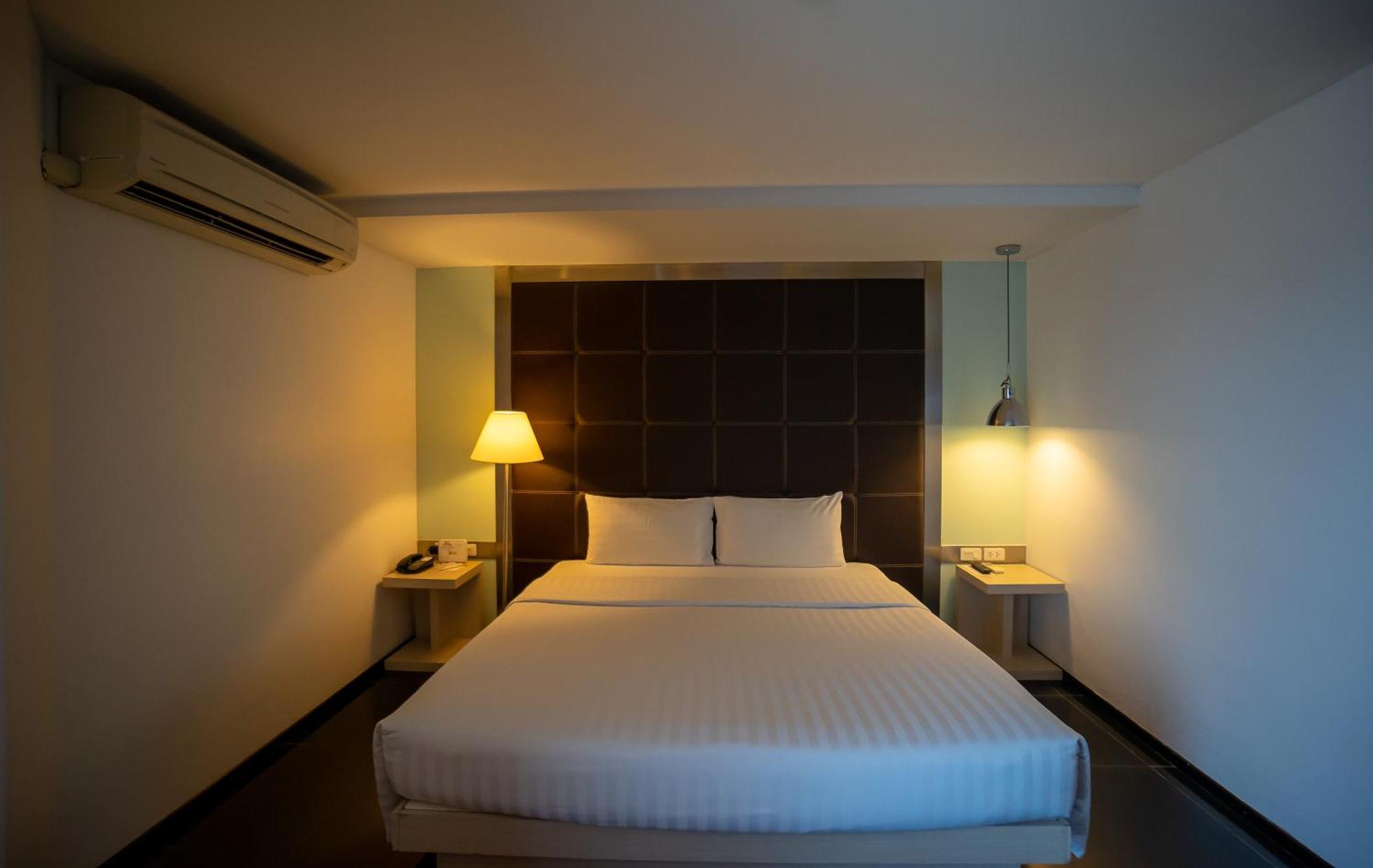 Ibis Styles Chiang Mai Otel Dış mekan fotoğraf